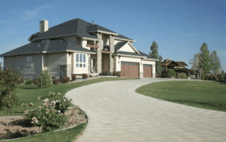 Driveway Repair vs. Replacing a Driveway: Which is Right for You?