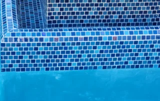 Choosing right concrete installation and hardscape contractor in San Diego for repair and care